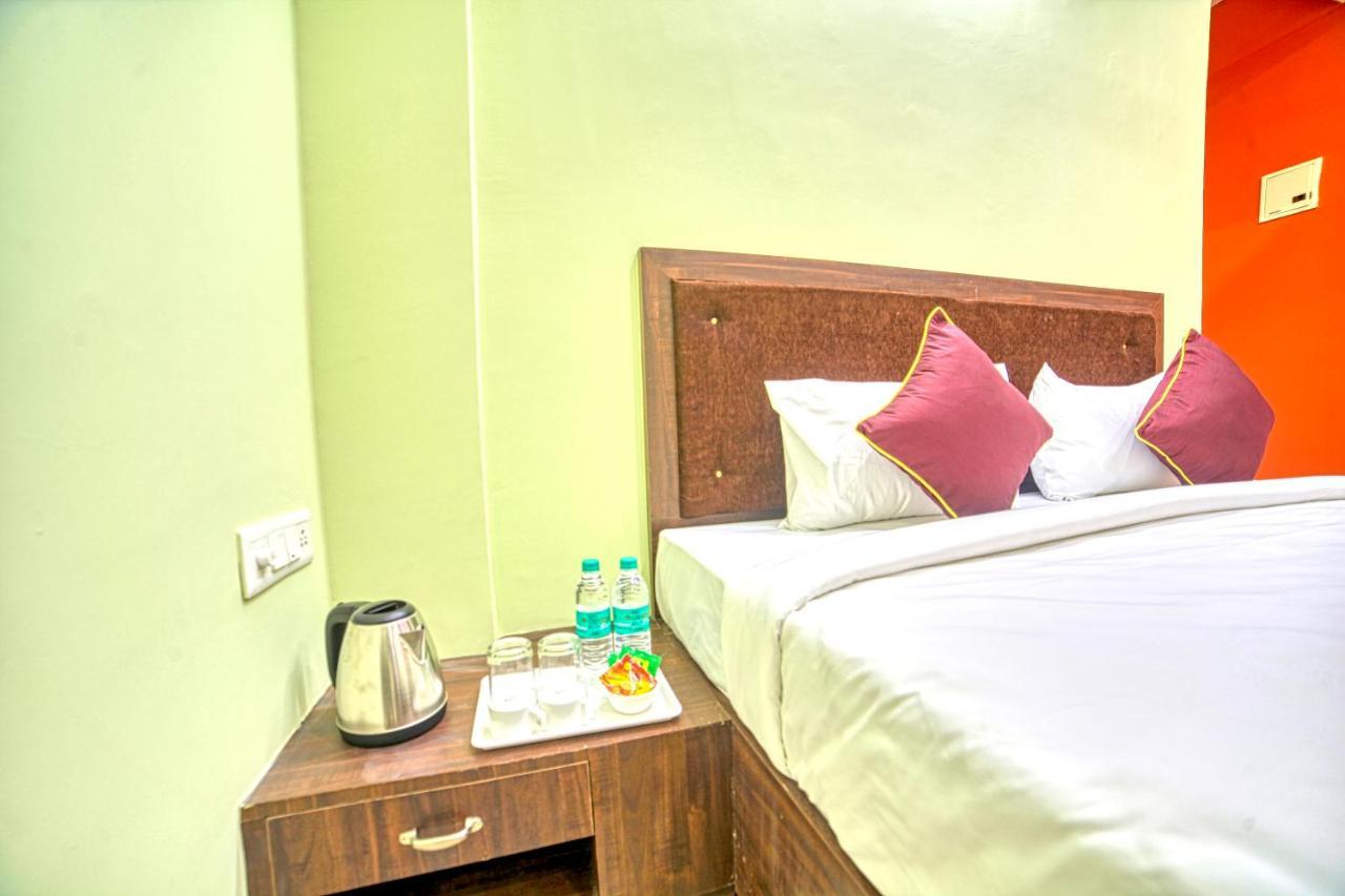 Redkey Inn Hotel Near Bangalore Airport Airport Pickup & Drop Available 24X7 Yelahanka Kültér fotó